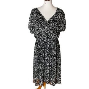 Haani Black and Gray Crossover Bodice Knee Length Dress Size Petite XL